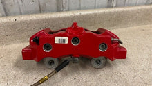 Load image into Gallery viewer, 06 13 Corvette C6 Z06 Rear Brake Calipers 4 Piston Set Red Brakes 18K Miles Hose