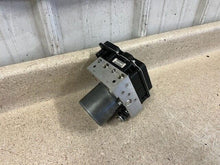 Load image into Gallery viewer, 2012 Corvette C6 Grand Sport Anti Lock Brake Pump ABS Module GM Brakes 52K OEM