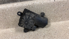 Load image into Gallery viewer, 15 23 Challenger Charger SRT Driver Exhaust Valve Actuator Mopar Left 68239269AE