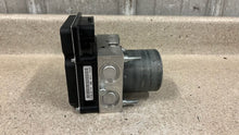 Load image into Gallery viewer, 12 15 Chevrolet Camaro SS ZL1 ABS Anti Lock Brake Pump Module GM 22914250 58K