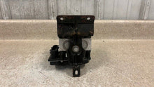 Load image into Gallery viewer, 2005 2006 Pontiac GTO ABS Anti Lock Module Brake Control Pump GM 92211444 98K