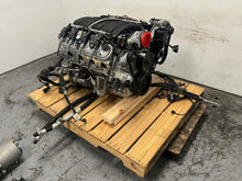 Load image into Gallery viewer, LS7 427ci Dry Sump Engine Pullout WARRANTY 505HP 62K MILES FREE SHIPPING!! 7.0L