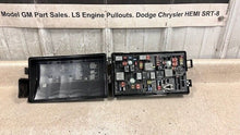 Load image into Gallery viewer, 10 11 Camaro SS Engine Under Hood Fuse Box Block Assembly OEM GM 22765979 59K