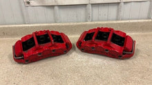 Load image into Gallery viewer, 05 13 Chevrolet Corvette C6 Z06 Front Brake Calipers 6 Piston Set Brakes OEM