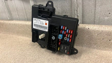 Load image into Gallery viewer, 2008 2013 Corvette C6 Z06 BCM Body Control Module Assembly GM 25879086 36K Fob
