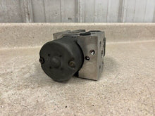 Load image into Gallery viewer, 99 02 Firebird Trans AM Camaro SS ABS Brake Pump Module GM LS1 10423621 98K