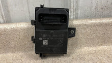 Load image into Gallery viewer, 2010 Chevrolet Camaro SS Fuel Pump Control Module OEM GM 20831727 45K