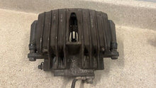 Load image into Gallery viewer, 1997 2004 Chevrolet C5 Corvette Z06 Front Brake Calipers Brakes OEM LH RH