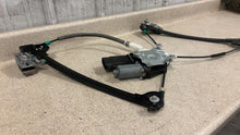 Load image into Gallery viewer, 05 13 Corvette C6 Front Driver Window Regulator Motor OEM GM 25815795 Left 31K
