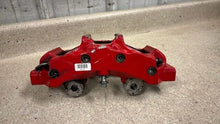 Load image into Gallery viewer, 05 13 Chevrolet Corvette C6 Z06 Front Brake Calipers 6 Piston Set Red Brakes OEM