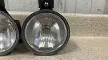 Load image into Gallery viewer, 98 02 Pontiac Firebird Trans AM Fog Lights GM Light Right Left Bracket Pair