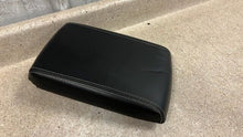Load image into Gallery viewer, 2011 2014 Dodge Challenger Center Floor Console Lid Armrest Leather SRT Black