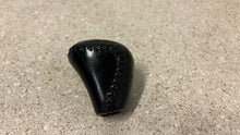 Load image into Gallery viewer, 97 04 Chevrolet Corvette C5 Factory Leather Black Manual Shifter Knob 6 Speed