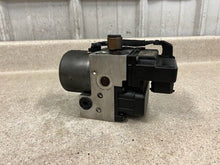 Load image into Gallery viewer, 99 02 Firebird Trans AM Camaro SS ABS Brake Pump Module GM LS1 10423621 98K
