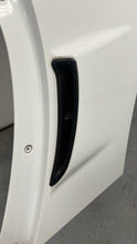Load image into Gallery viewer, 06 13 C6 Corvette Z06 Left Driver Quarter Panel GM Wide Body 22813570 White 34K