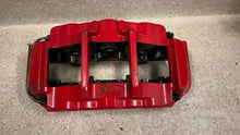 Load image into Gallery viewer, 05 13 Chevrolet Corvette C6 Z06 Front Brake Calipers 6 Piston Set Red Brakes OEM