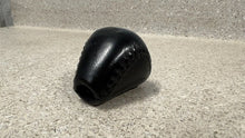 Load image into Gallery viewer, 97 04 Chevrolet Corvette C5 Factory Leather Black Manual Shifter Knob 6 Speed