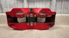 Load image into Gallery viewer, 05 13 Chevrolet Corvette C6 Z06 Front Brake Calipers 6 Piston Set Red Brakes OEM