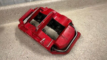 Load image into Gallery viewer, 05 13 Chevrolet Corvette C6 Z06 Front Brake Calipers 6 Piston Set Red Brakes OEM