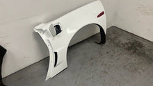 Load image into Gallery viewer, 06 13 C6 Corvette Z06 Left Driver Quarter Panel GM Wide Body 22813570 White 34K