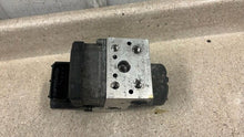 Load image into Gallery viewer, 99 02 Firebird Trans AM Camaro SS 4 Channel ABS Brake Pump Module GM 10423623