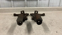 Load image into Gallery viewer, 98 02 Firebird Trans AM Camaro SS Front Driver Passenger Spindle Pair RH LH