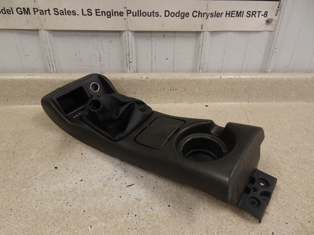 97 02 Firebird Camaro Factory Center Console Top Shifter Trim Manual Gray Boot
