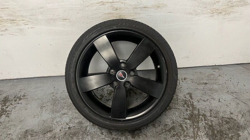 04 05 06 Pontiac GTO 18'' Wheel Tire 18x8 Original GM 92162270 Rim Black