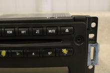 Load image into Gallery viewer, Chevy Corvette C6 Z06 Grand Sport Audio Radio AM/FM CD Player OEM GM 15866354
