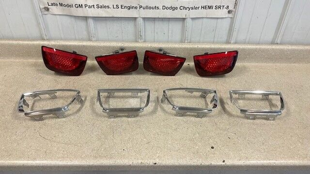 10 13 Camaro SS ZL1 Rear Bumper Tail Lights Passenger Driver Rings GM Red 21K