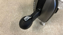 Load image into Gallery viewer, 10 15 Chevrolet Camaro SS Automatic Shifter Assembly GM Factory 92239787 81K
