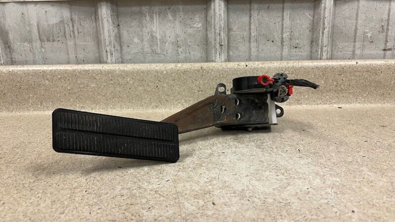 97 04 Corvette C5 Gas Throttle Pedal Assembly Accelerator GM OEM Drive By Wire