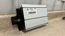 Load image into Gallery viewer, 2010 2015 Chevrolet Camaro ZL1 SS Amplifier OEM AMP SUB Factory GM 20984301
