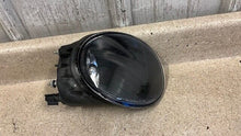 Load image into Gallery viewer, 04 05 06 Pontiac GTO Factory Passenger Fog Light Lamp Assembly OEM GM 92119490
