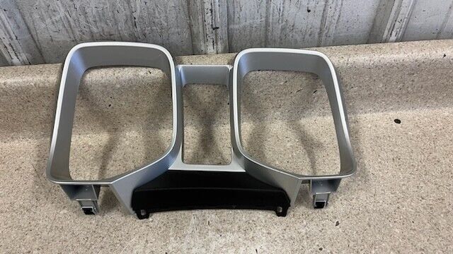 10 15 Camaro SS ZL1 Gauge Cluster Bezel Trim OEM Speedometer GM 22799700