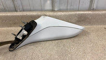 Load image into Gallery viewer, 10 15 Chevrolet Camaro Passenger Side Mirror Right Heated OEM RH White 92247444
