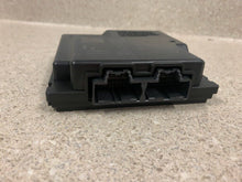 Load image into Gallery viewer, 16 17 18 Chevy Camaro SS Keyless Entry Control Module OEM GM 13508008
