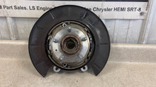 Load image into Gallery viewer, 10 15 Camaro SS RH Passenger Side Rear Spindle GM Knuckle Hub Right 92246142 32K
