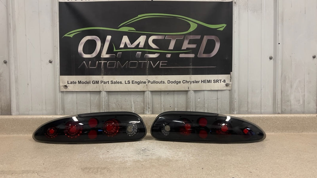 93 02 Camaro SS Rear Tail Lights Passenger Driver Euro Style Smoked Aftermarket
