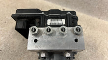 Load image into Gallery viewer, 12 15 Chevrolet Camaro SS ZL1 ABS Anti Lock Brake Pump Module GM 22914250
