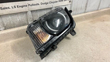 Load image into Gallery viewer, 10 15 Chevrolet Camaro SS Driver Headlight Xenon HID Left OEM GM 22959919 LH 59K
