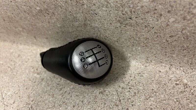 05 06 07 Chevrolet Corvette C6 Leather Shifter Knob Manual GM OEM 5K NICE!