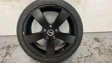 Load image into Gallery viewer, 04 05 06 Pontiac GTO 18&#39;&#39; Wheel Tire 18x8 Original GM 92162270 Rim Black
