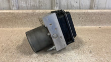 Load image into Gallery viewer, 12 15 Chevrolet Camaro SS ZL1 ABS Anti Lock Brake Pump Module GM 22914250
