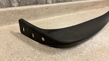 Load image into Gallery viewer, 10 13 Corvette C6 Z06 Driver Rear Quarter Panel Molding AKM49087 GM Splash Guard
