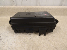 Load image into Gallery viewer, 2009 2013 Corvette C6 Engine Under Hood Fuse Box Block OEM GM 22739140 Z06 62K
