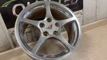Load image into Gallery viewer, 00 04 Chevrolet Corvette C5 Front 17x8.5 Wheel Rim GM 9593797 Polished OEM 17&#39;&#39;
