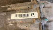 Load image into Gallery viewer, 2007 2010 Chevrolet Silverado Shift Transfer Case OEM GM 12578109
