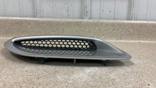 Load image into Gallery viewer, 04 05 06 Pontiac GTO Passenger Hood Grille Scoop Vent OEM GM Silver 92167878 RH
