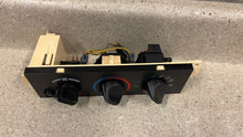 Load image into Gallery viewer, 2000 2002 Chevrolet Camaro SS  HVAC Controls A/C Heater Switches GM 09351461 80K
